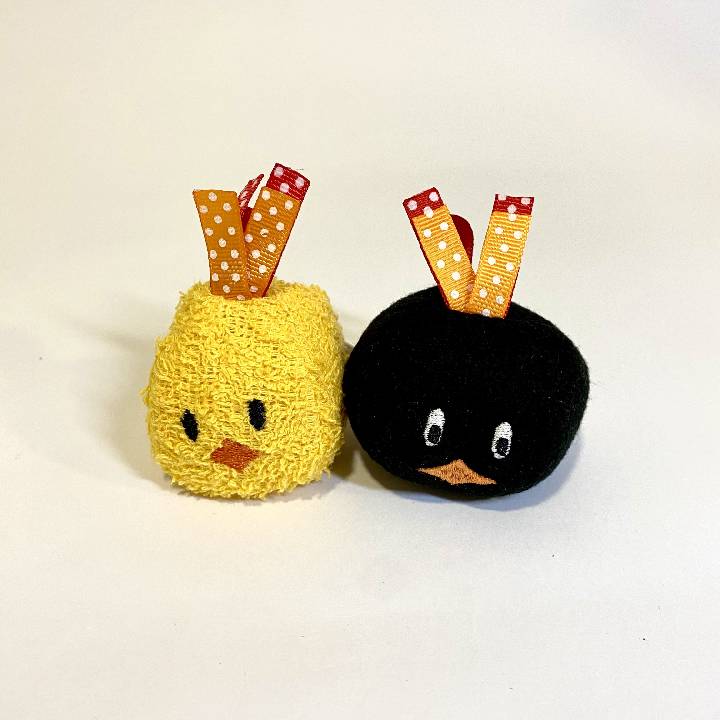 Pollito sensorial negro