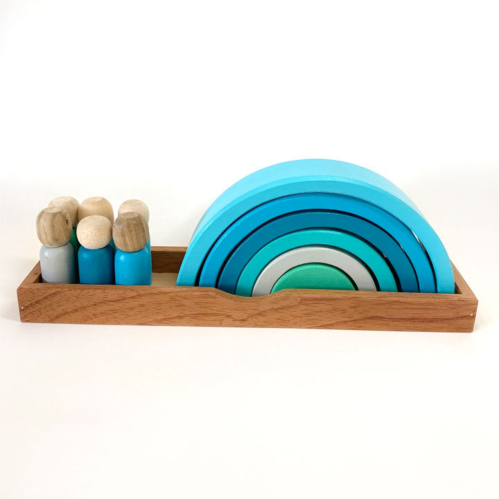 Wooden rainbow (includes base and 6 dolls)