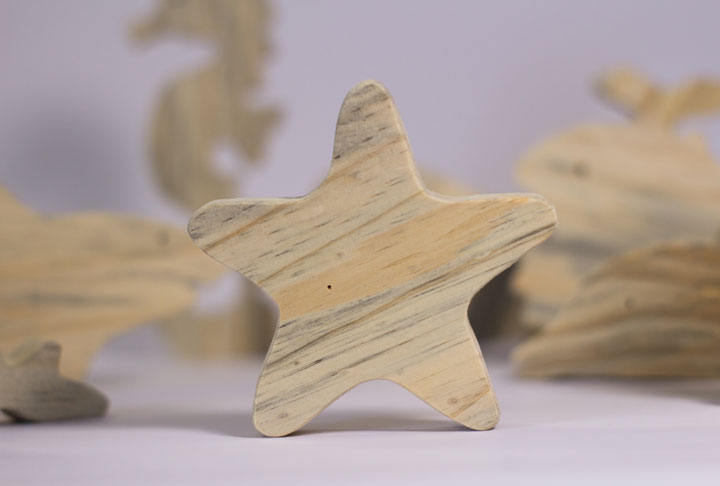Collection of sea animals in wood x 9