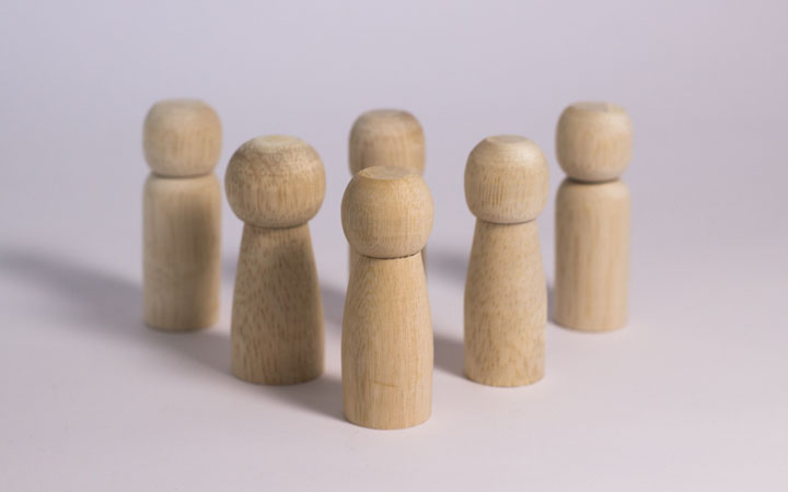 Set of natural dolls x six