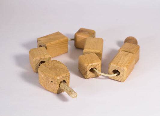 Serpi, nuestro enhebrador en madera