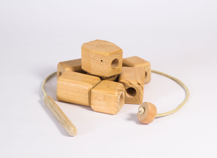 Serpi, our wood threader