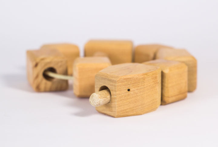 Serpi, our wood threader